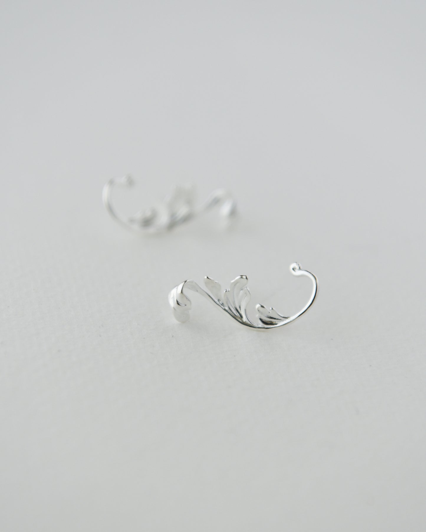 Acanthus Earring